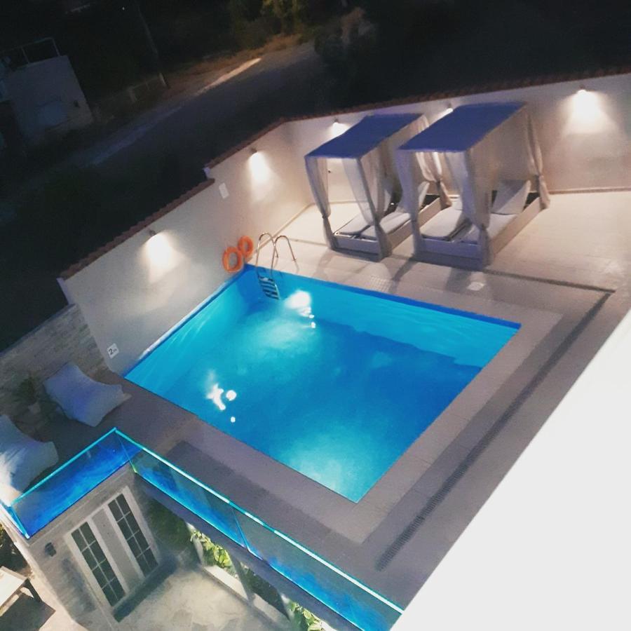 Panorama Pool Resort Каламата Екстер'єр фото
